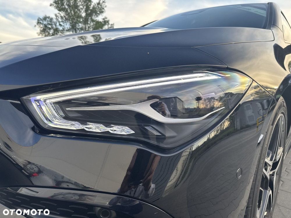Mercedes-Benz CLA 200 AMG Line 7G-DCT - 17