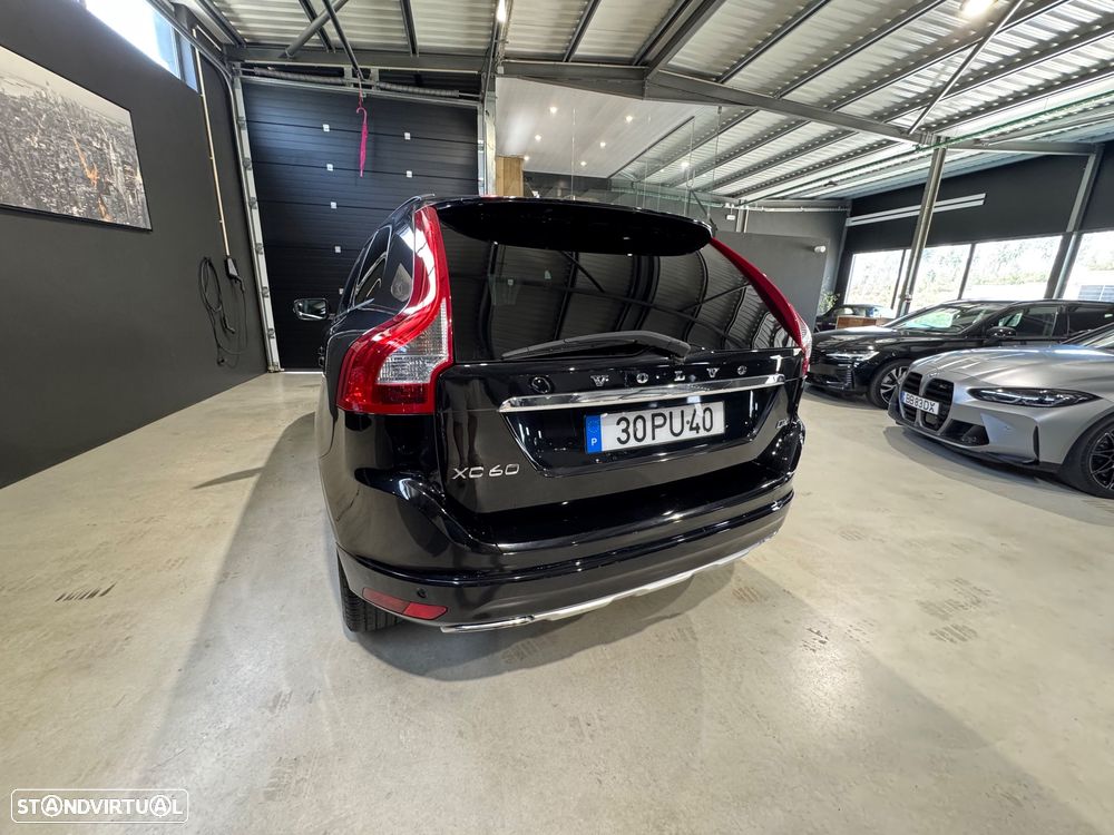 Volvo XC 60 2.0 D4 Momentum - 6