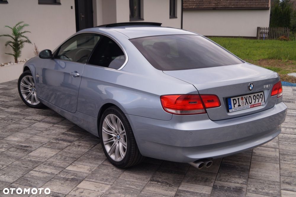 BMW Seria 3 325i - 9