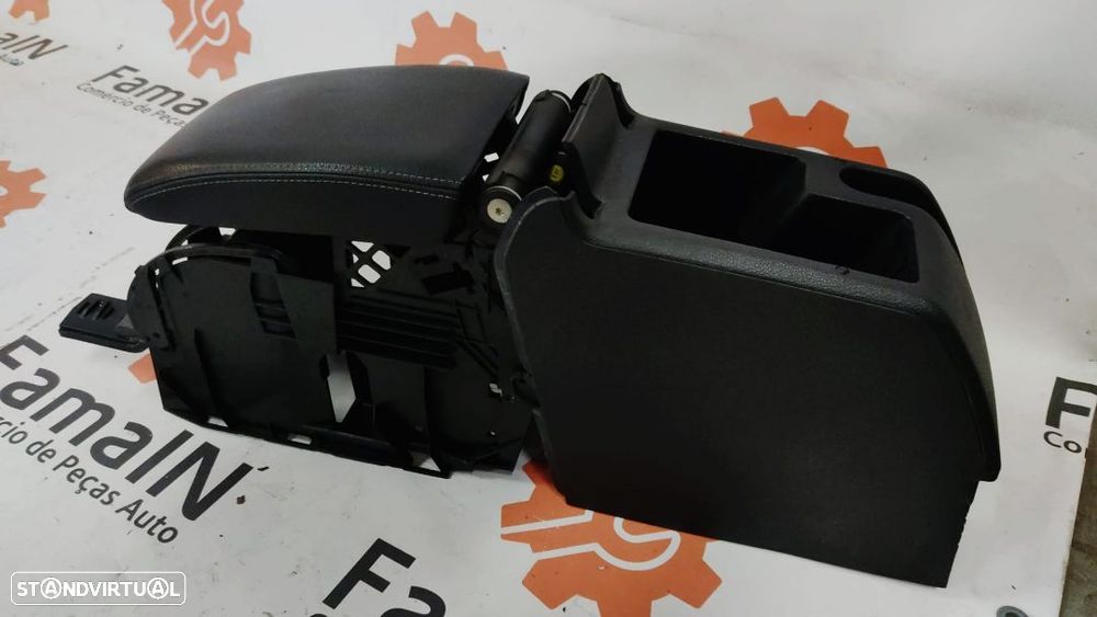 APOIO DE BRAÇO - VW SCIROCCO - 1