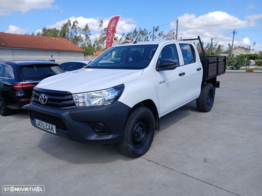 Toyota Hilux 2.4 D-4D 2WD CD - 3