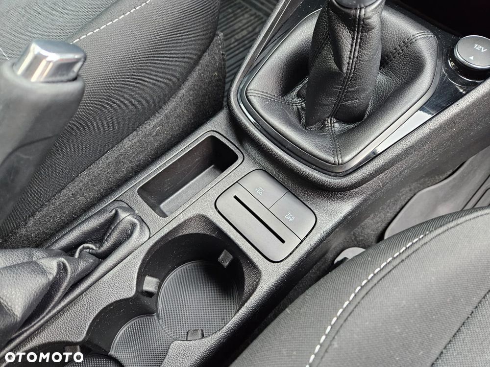 Ford Fiesta 1.1 S&S TREND - 22