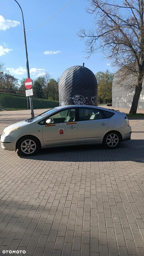 Toyota Prius 1.5 VVT-i Sol - 5