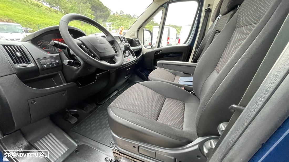 Peugeot Boxer 2.2 BlueHDI 165 CV - 29
