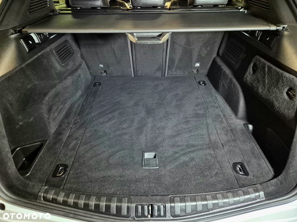 Alfa Romeo Stelvio - 28