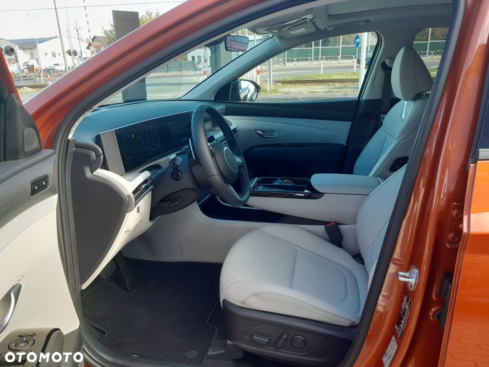 Hyundai Tucson 1.6 T-GDi HEV Platinum 4WD - 18