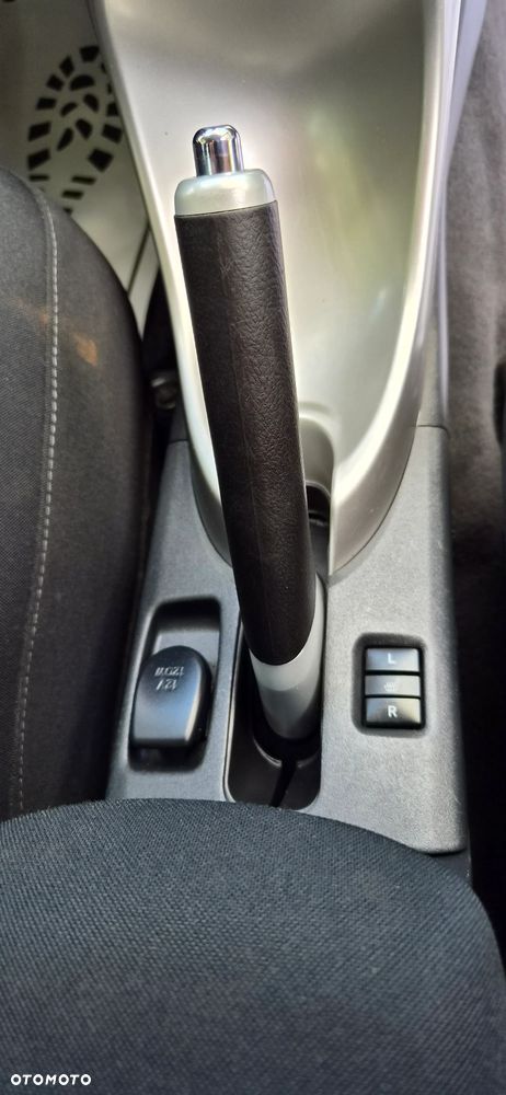 Toyota Auris 1.6 Valvematic Edition - 24