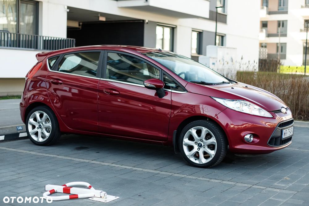Ford Fiesta 1.25 Titanium EU5 - 12