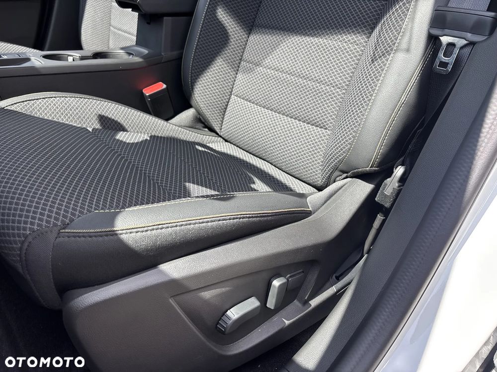 Renault Arkana 1.6 E-TECH Techno MMT - 12