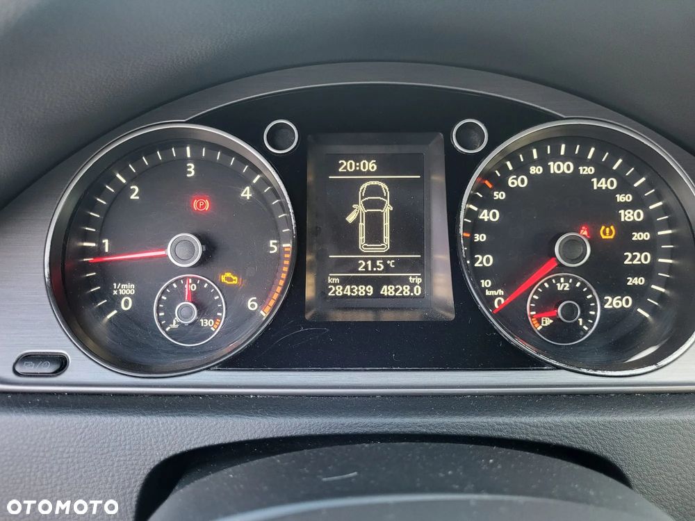 Volkswagen Passat 2.0 TDI Highline - 3