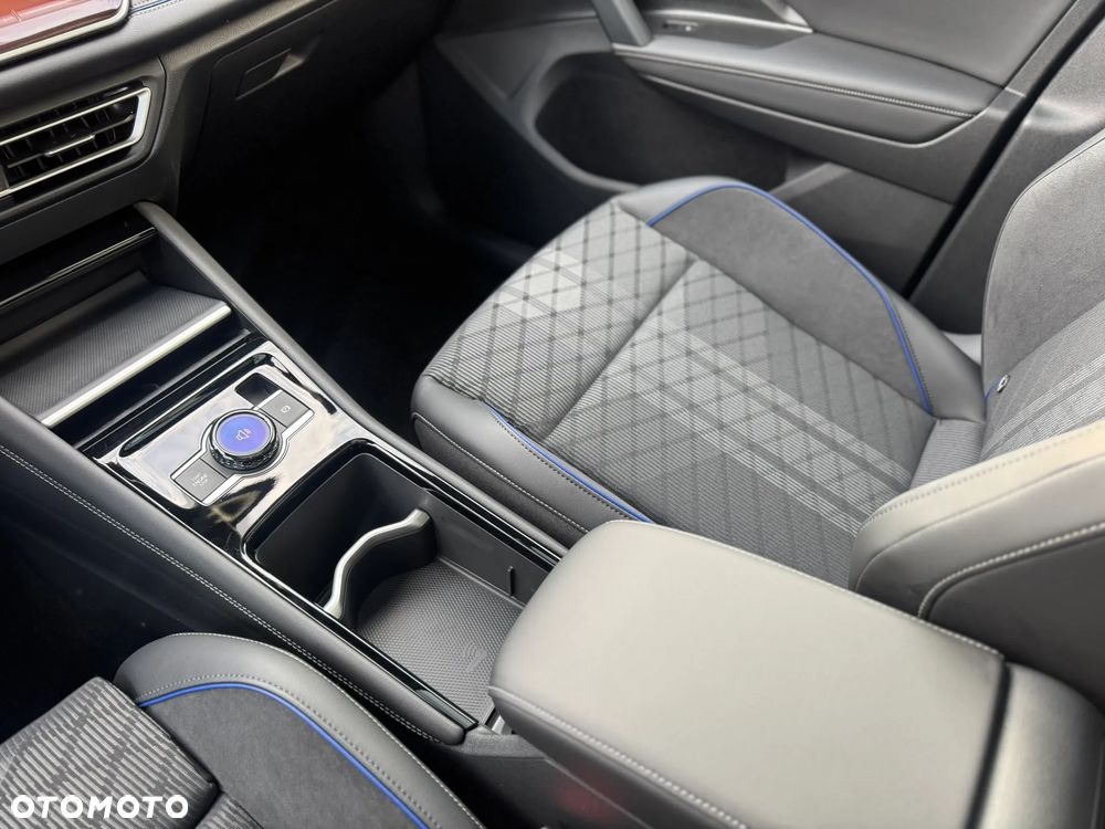 Volkswagen Tiguan 2.0 TSI 4Mot R-Line Plus DSG - 18