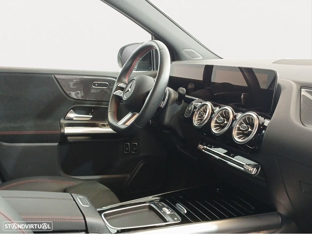 Mercedes-Benz B 250 e - 12