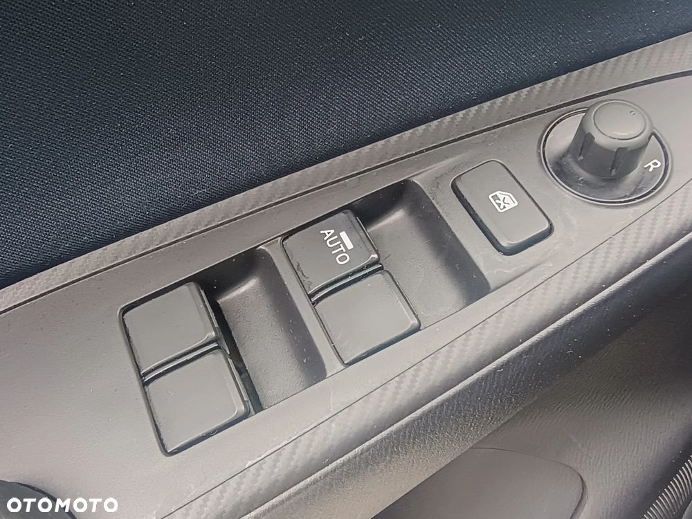 Mazda 2 SKYACTIV-G 90 Exclusive-Line - 14
