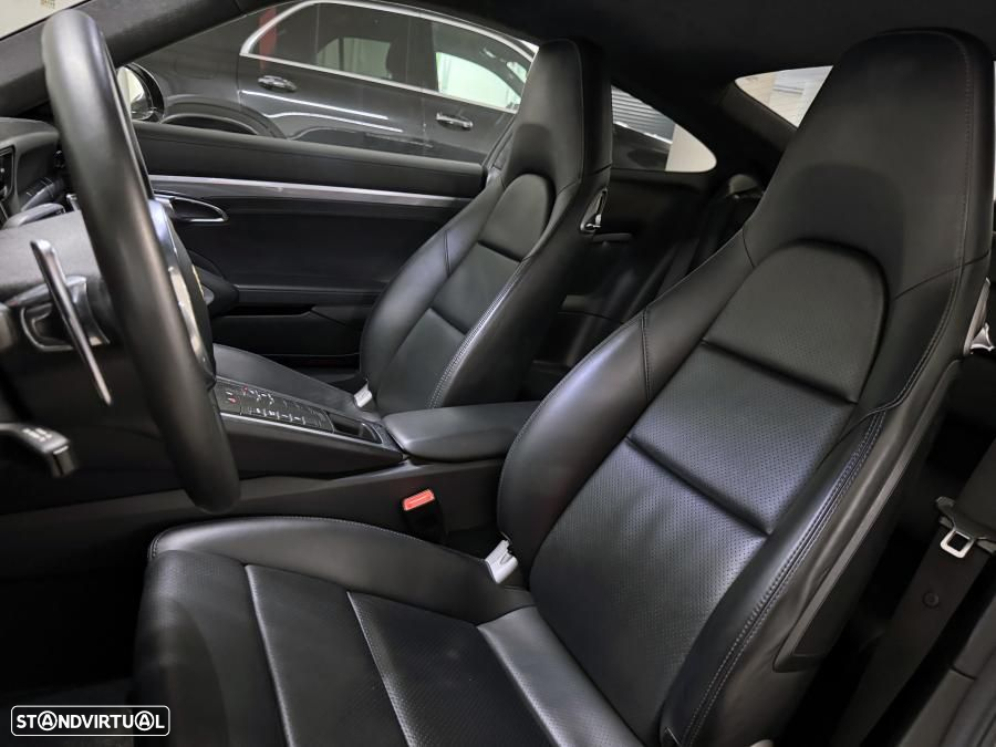 Porsche 911 (991) - 25