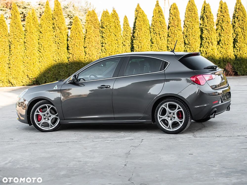Alfa Romeo Giulietta 1.8 TBi 16V TCT Quadrifoglio Verde - 11