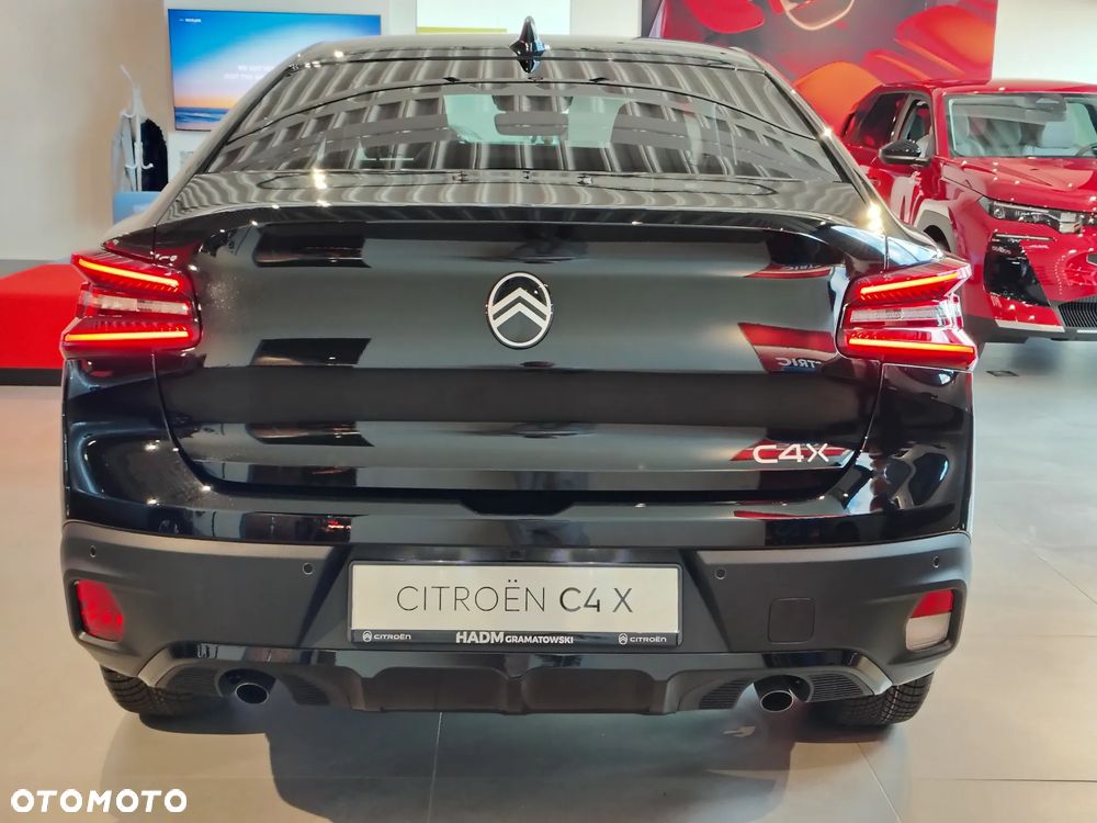 Citroën C4 1.2 mHEV Max eDCT6 - 5