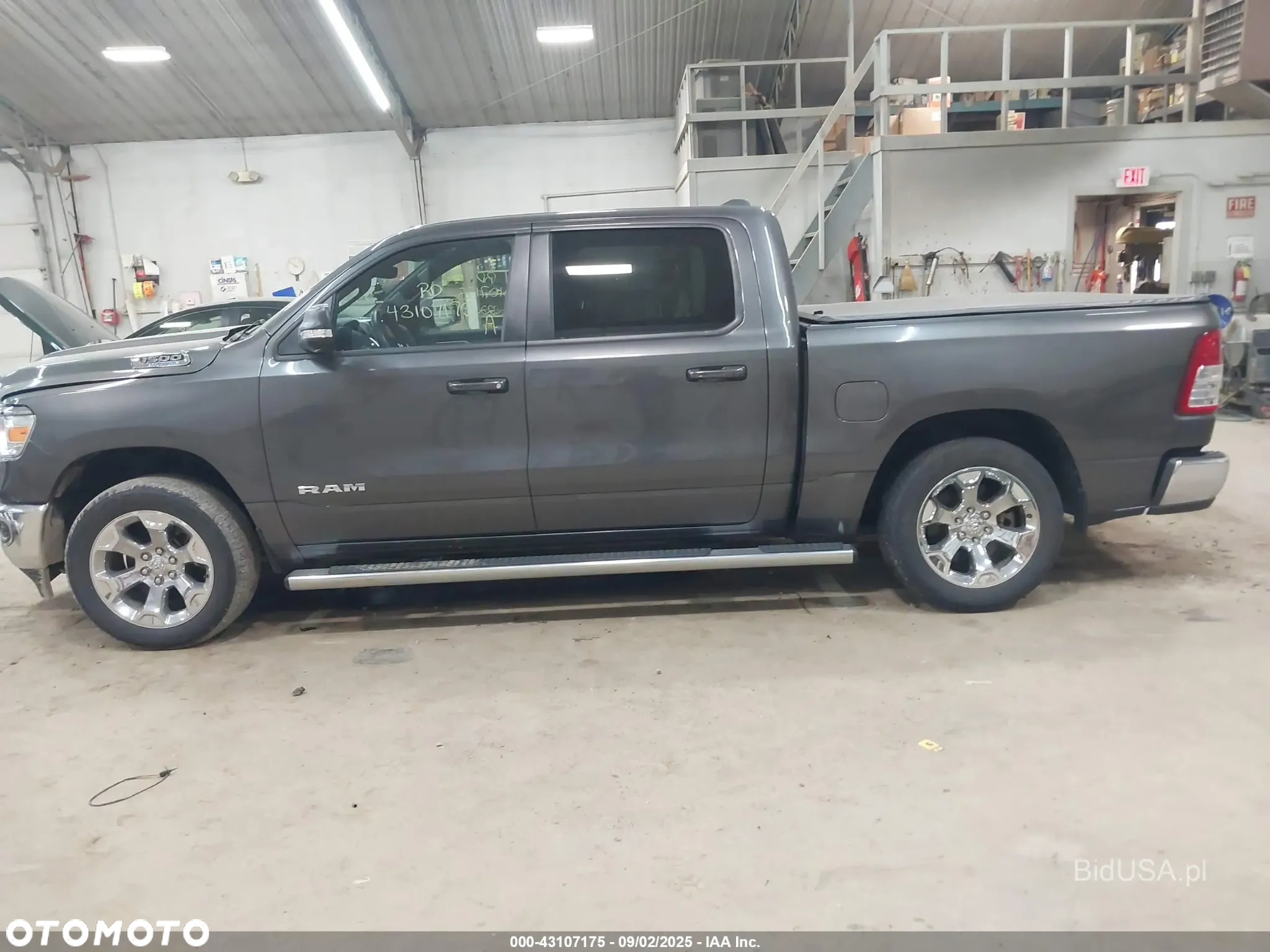 Dodge RAM 1500 5.7 4x4 - 5