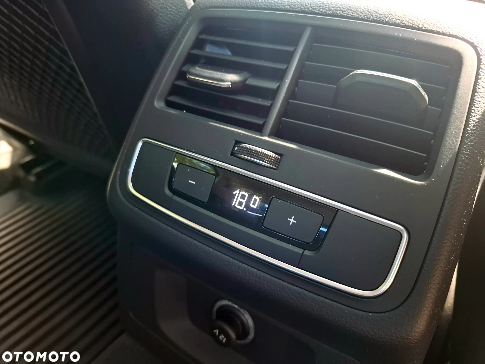Audi A4 2.0 TFSI Quattro S tronic - 25