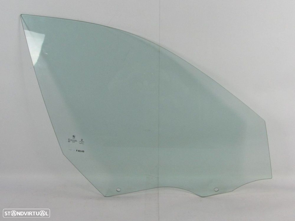 Vidro da porta Direito/Frente Seminovo/ Original BMW X1 (F48) 51337349496. - 1