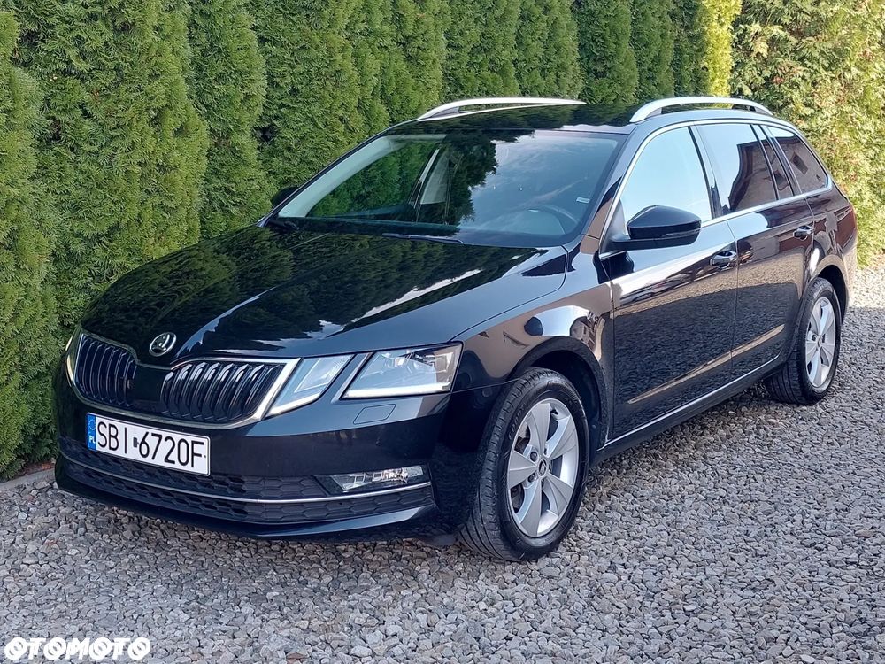 Skoda Octavia 2.0 TDI Elegance DSG - 1