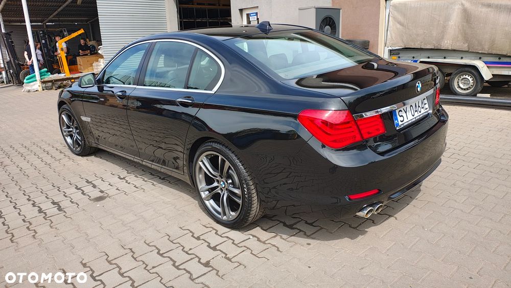 BMW Seria 7 730d Blue Performance - 5