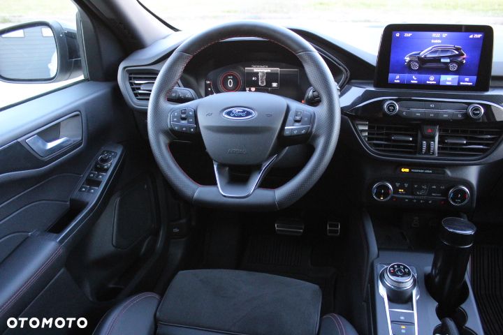 Ford Kuga 2.5P PHEV FWD ST-Line X - 35