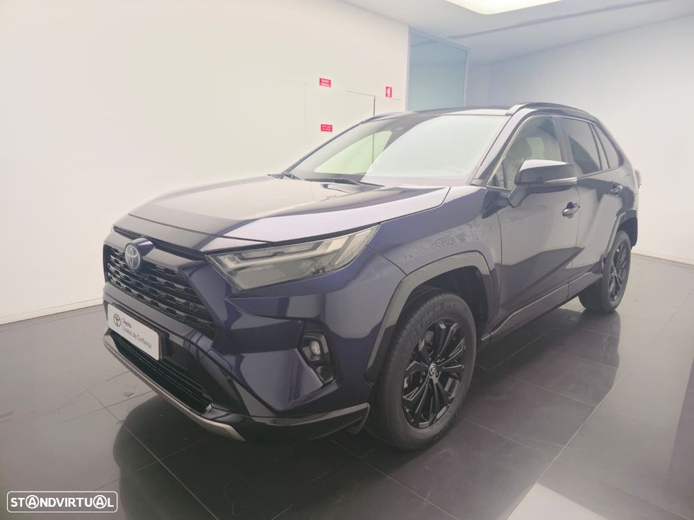 Toyota RAV4 - 1