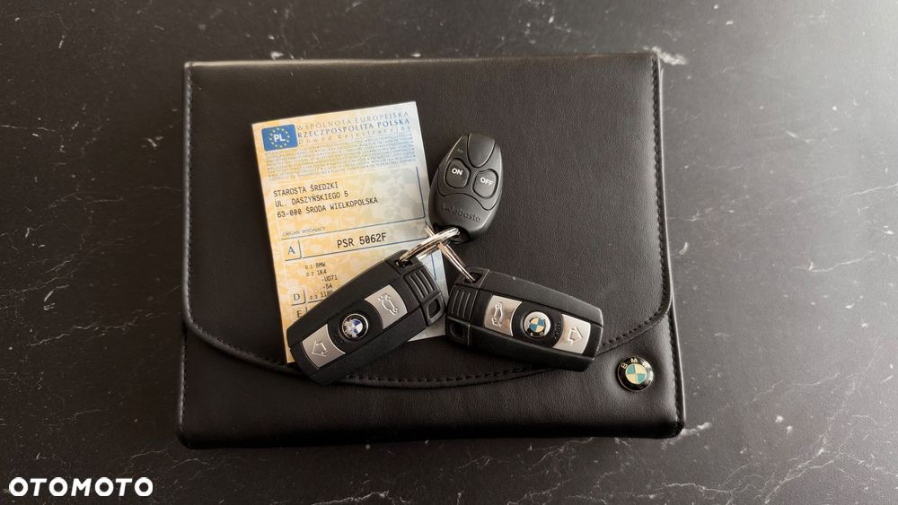 BMW Seria 1 - 30
