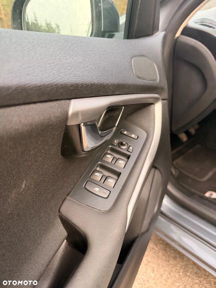 Volvo V40 D2 Drive-E Base - 17