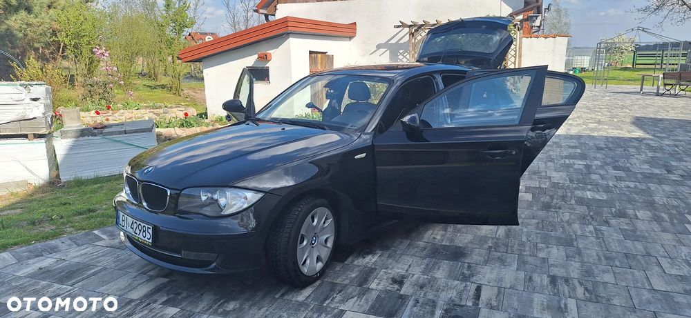 BMW Seria 1 118d - 14