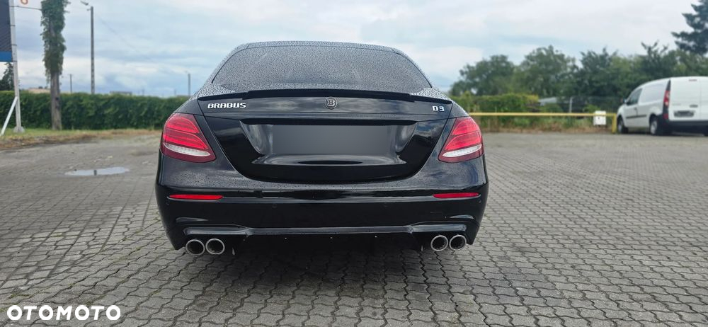 Mercedes-Benz Klasa E - 15