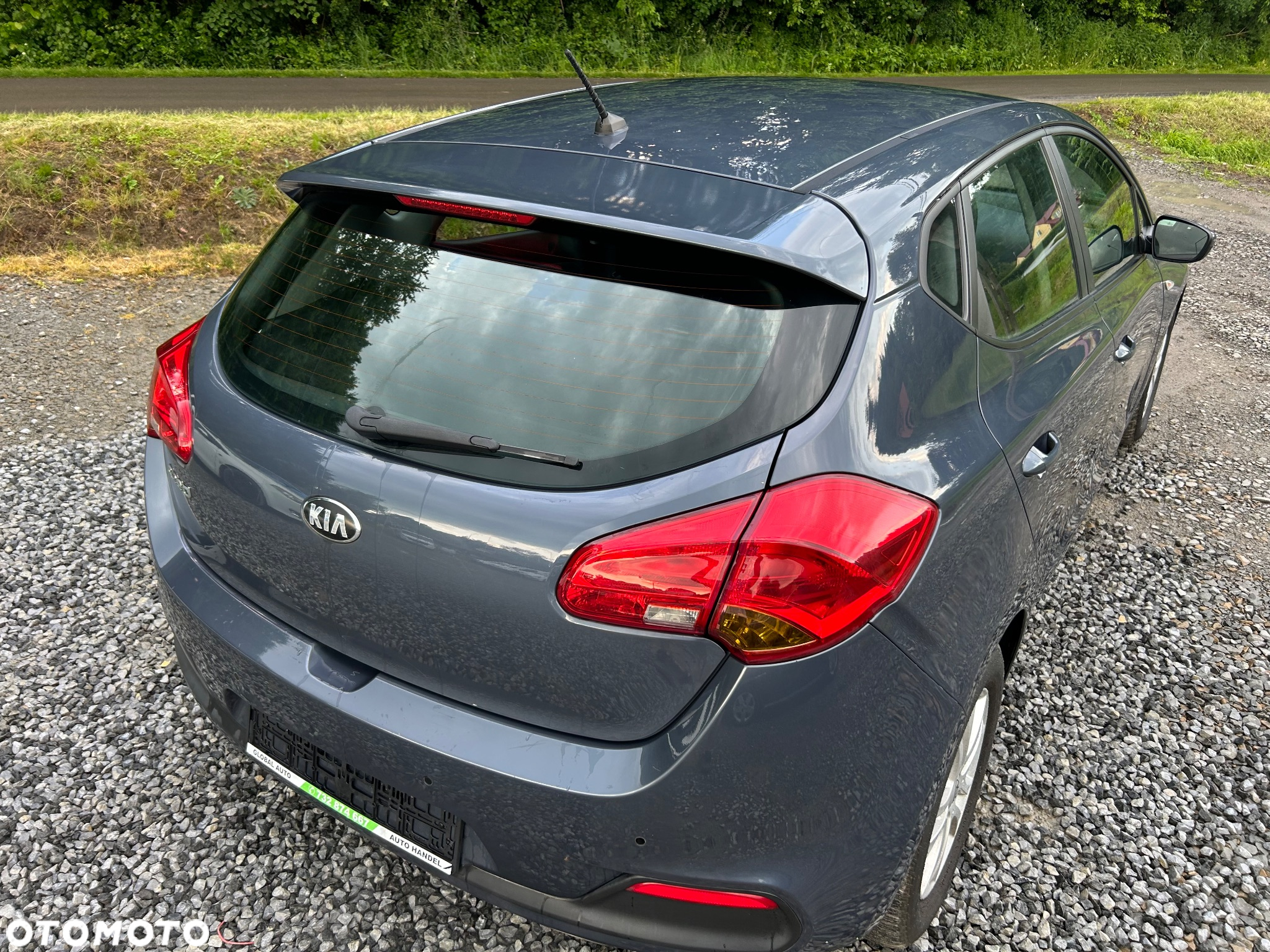 Kia Ceed 1.6 GDI ISG Dream Team Edition - 6