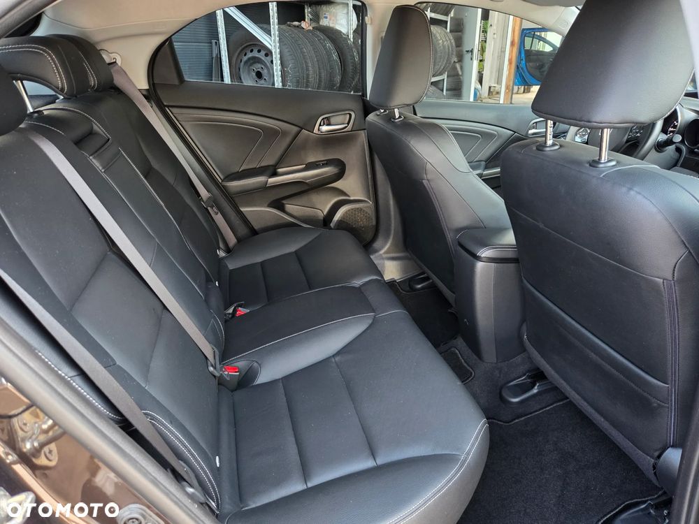 Honda Civic 1.8 i-VTEC Automatik Elegance - 11