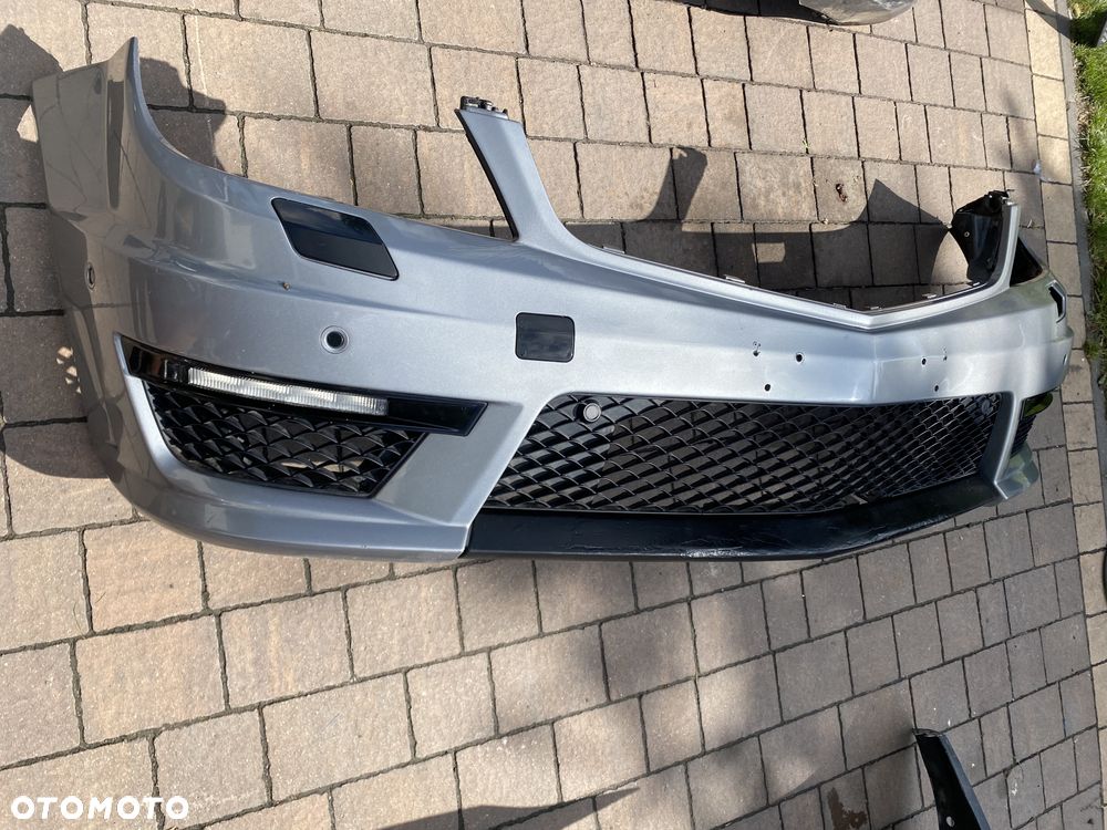 MERCEDES W204 LIFT AMG C63 ZDERZAK PRZOD KMP ORG. - 1