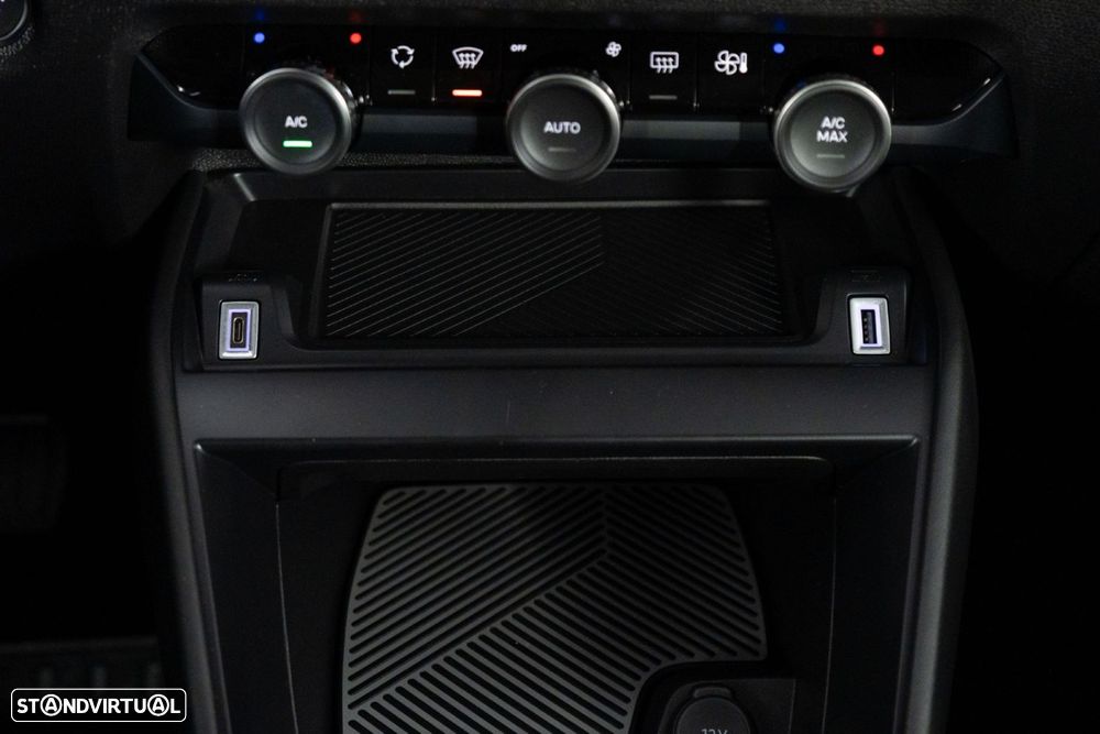 Citroën e-C4 50 kWh Live Pack - 26