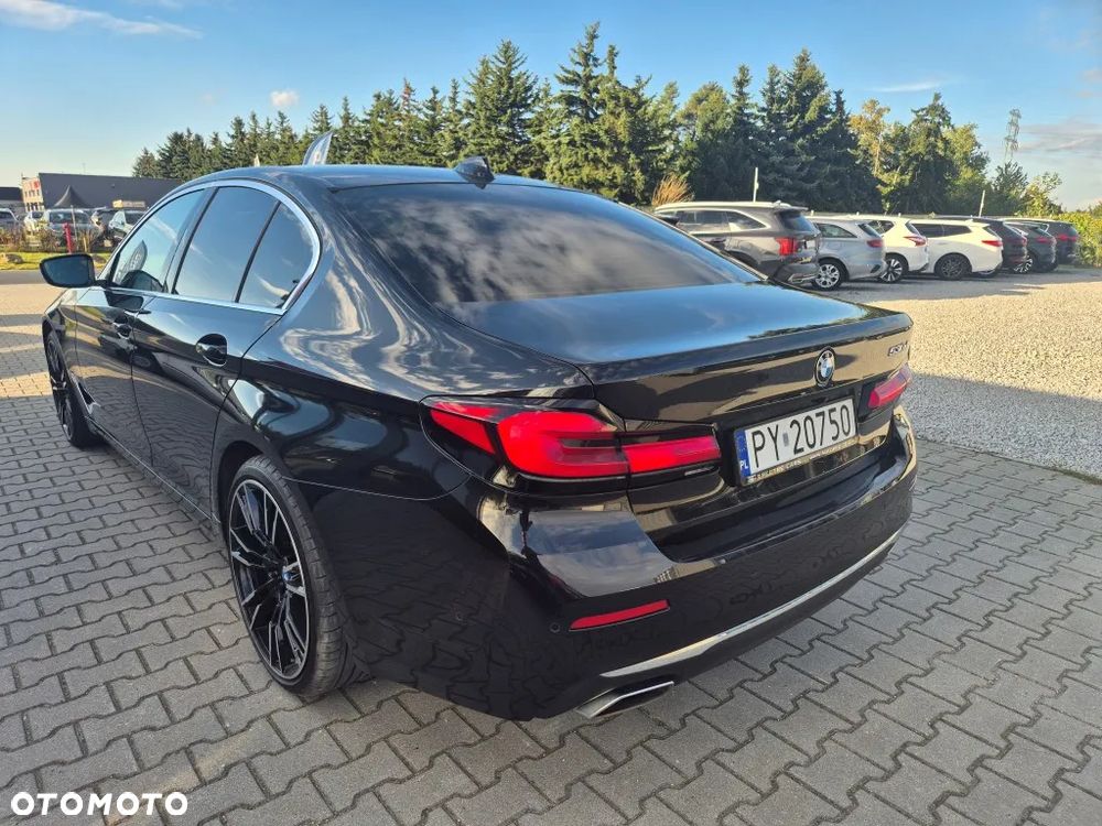 BMW Seria 5 530d mHEV Luxury Line - 7