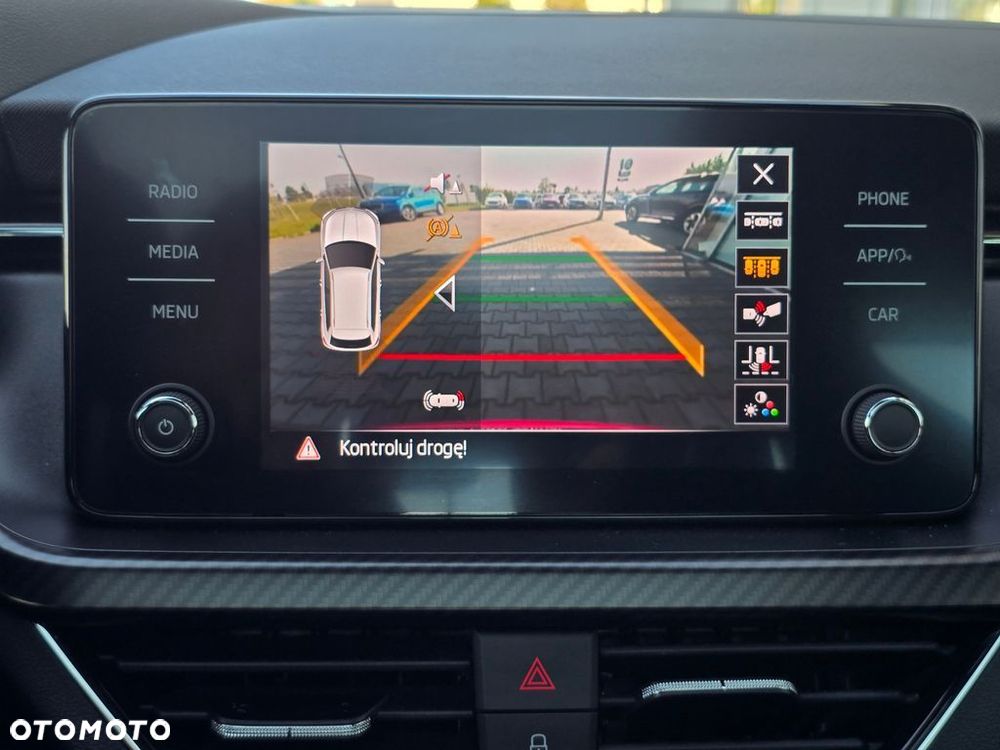 Skoda Kamiq 1.0 TSI Monte Carlo DSG - 35