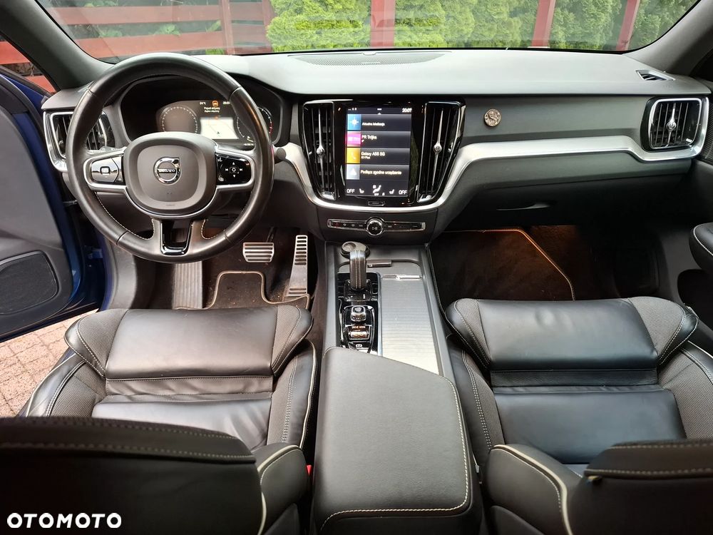 Volvo S60 B5 B AWD R-Design - 18