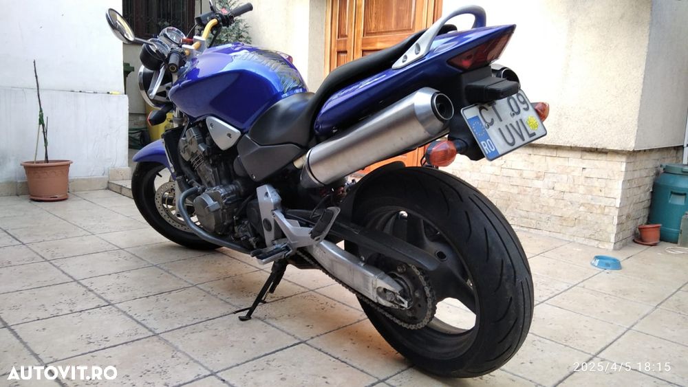 Honda CB 900F Hornet - 1