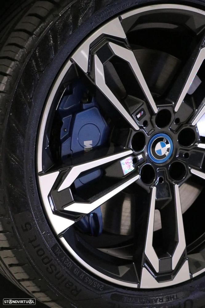 BMW iX2 eDrive20 Pack Desportivo M Pro - 21
