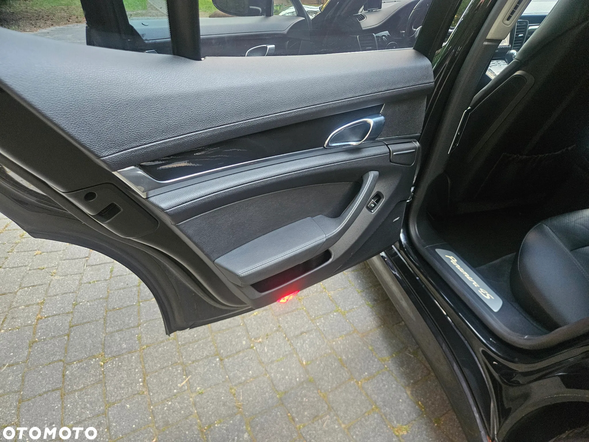 Porsche Panamera 4S PDK - 19