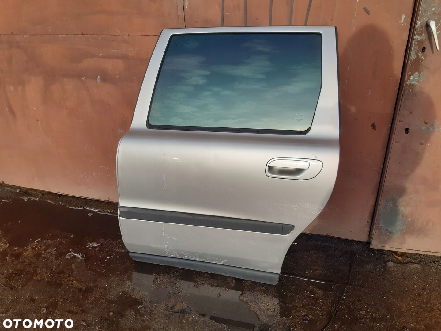 Drzwi lewy tyl VOLVO V70 - 1