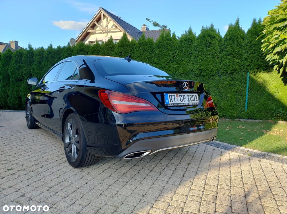 Mercedes-Benz CLA 200 UrbanStyle Edition - 11