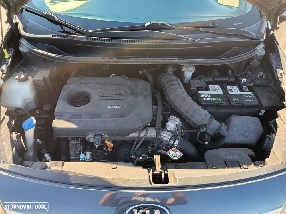 Kia Rio 1.1 CRDi TX ISG - 15