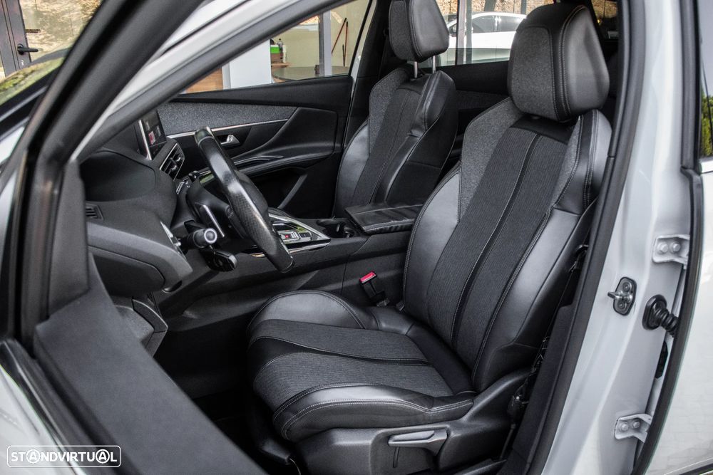 Peugeot 3008 1.5 BlueHDi GT Line EAT8 - 25