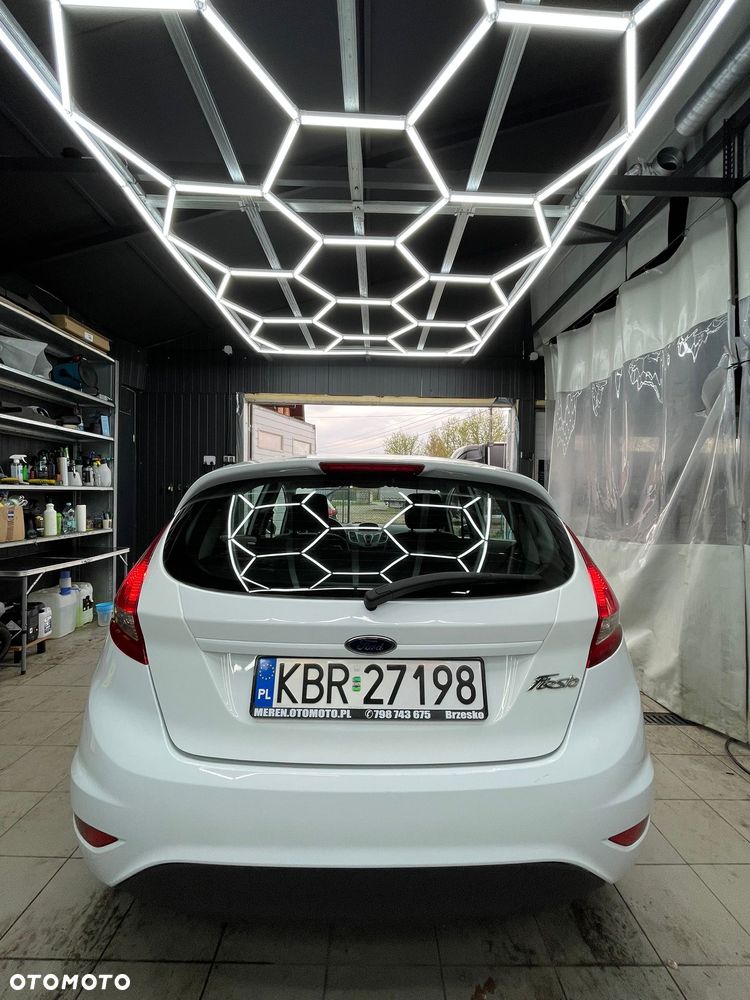 Ford Fiesta 1.25 Champions Edition - 10