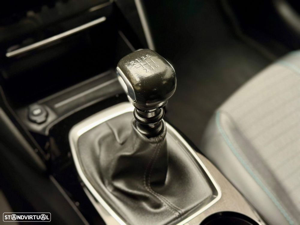 Peugeot 208 1.5 BlueHDi Allure - 42