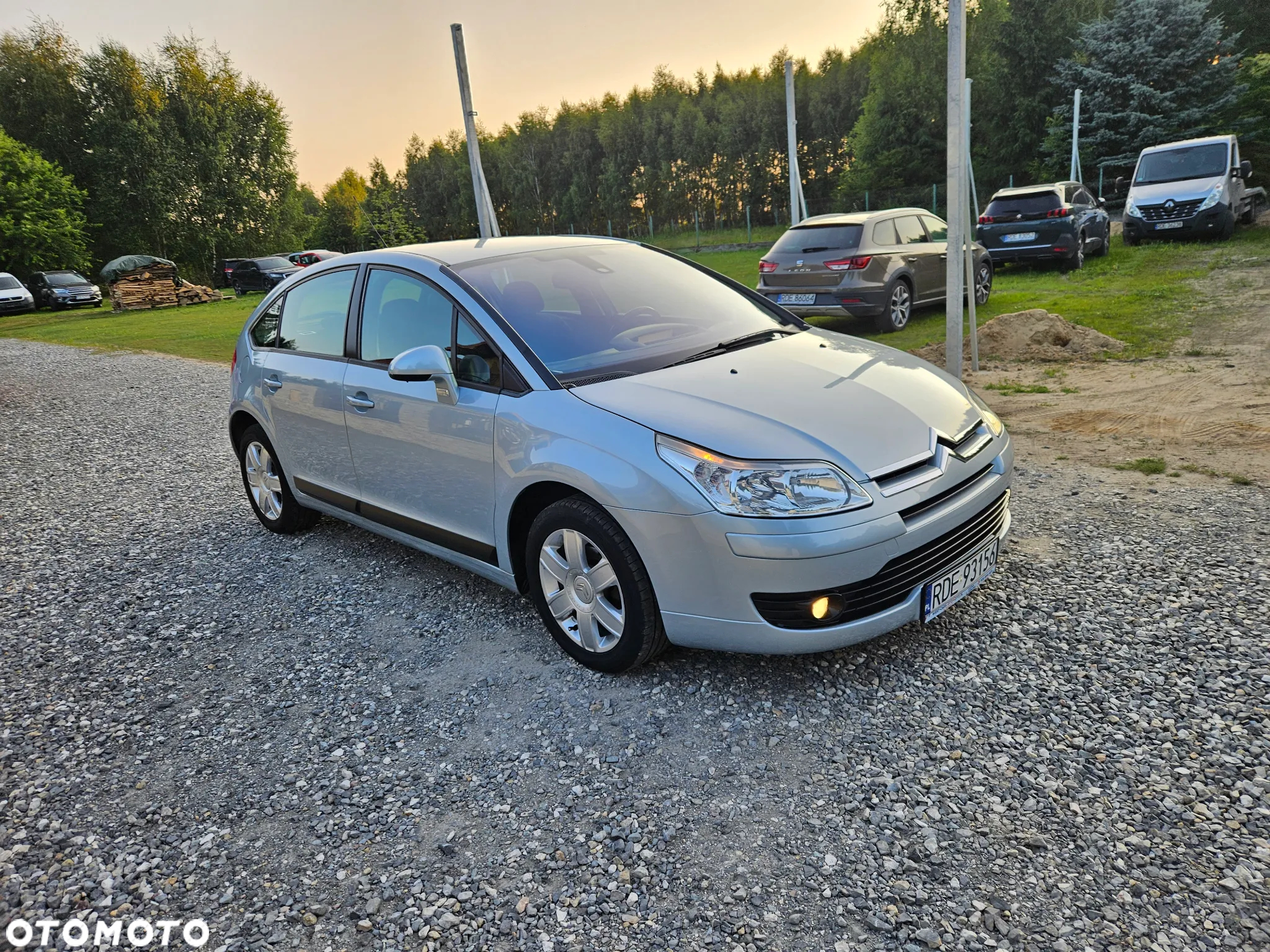 Citroën C4 1.6 16V Confort - 37