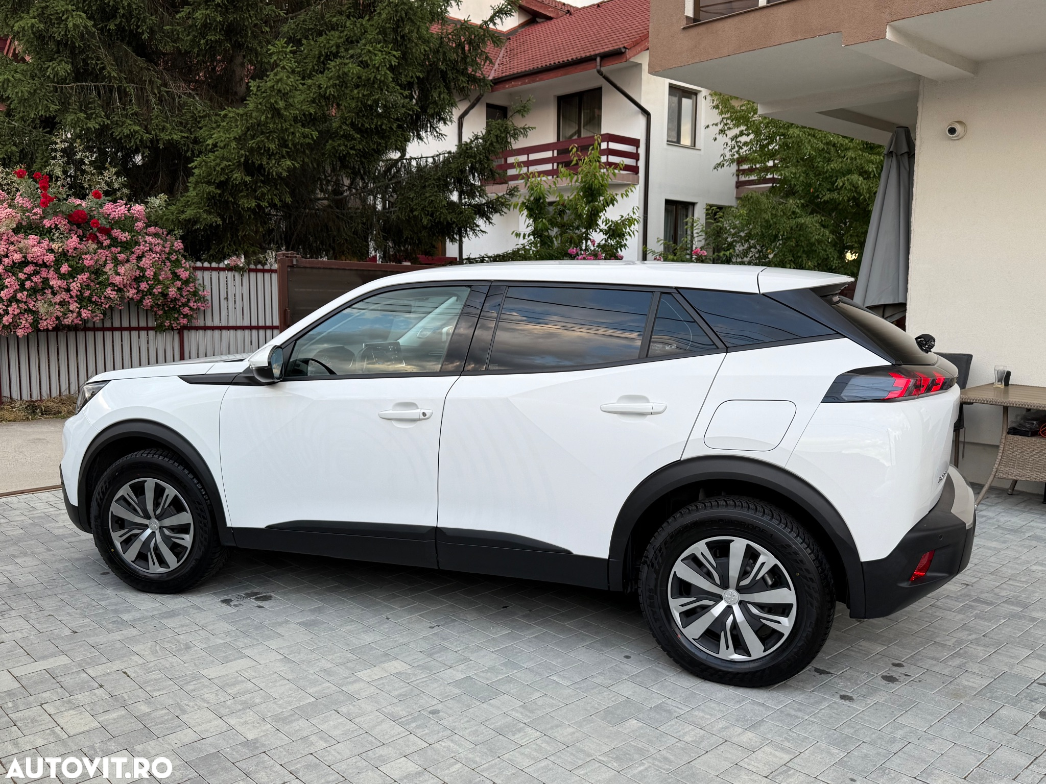 Peugeot 2008 1.5 BlueHDI FAP Active - 11