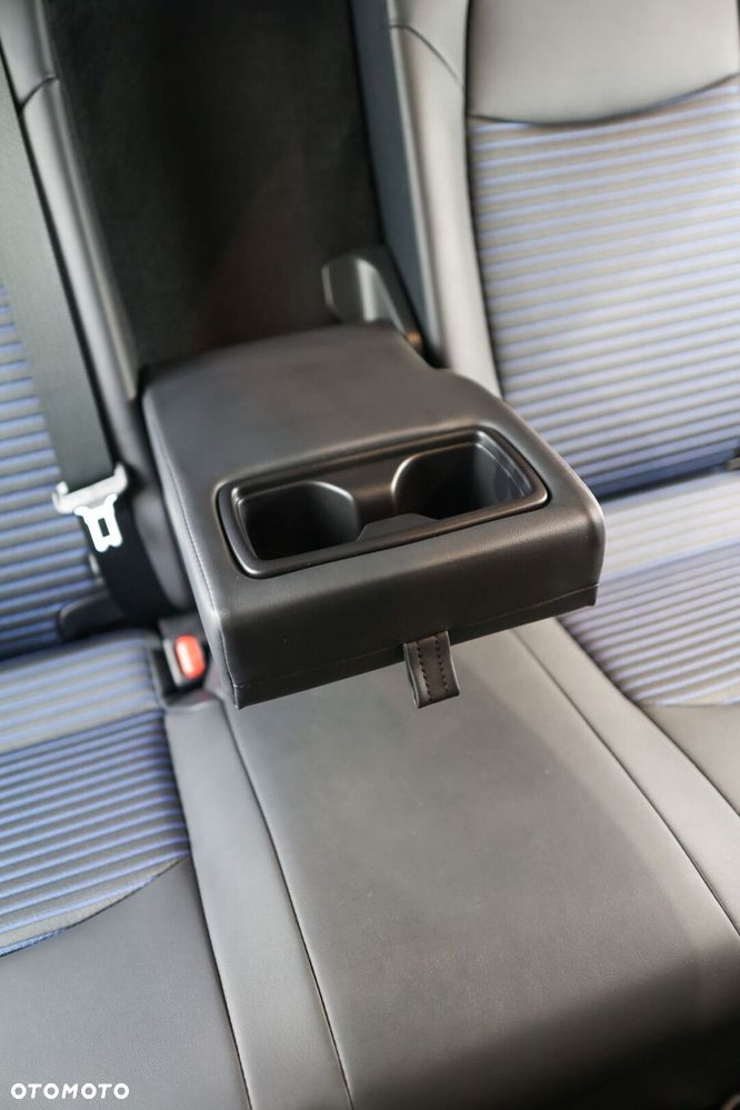 Toyota RAV4 2.5 Hybrid Selection 4x4 - 18